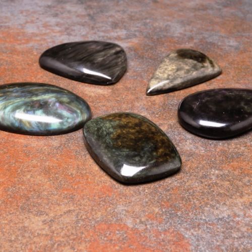 Obsidian nugget healing crystal | Obsidian gemstone | Obsidian Healing Properties | Obsidian Meaning | Benefits Of Obsidian| Metaphysical Properties Of Obsidian| Obsidian zodiac sign | Obsidian births